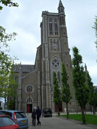 110.a - Cancale, chiesa
